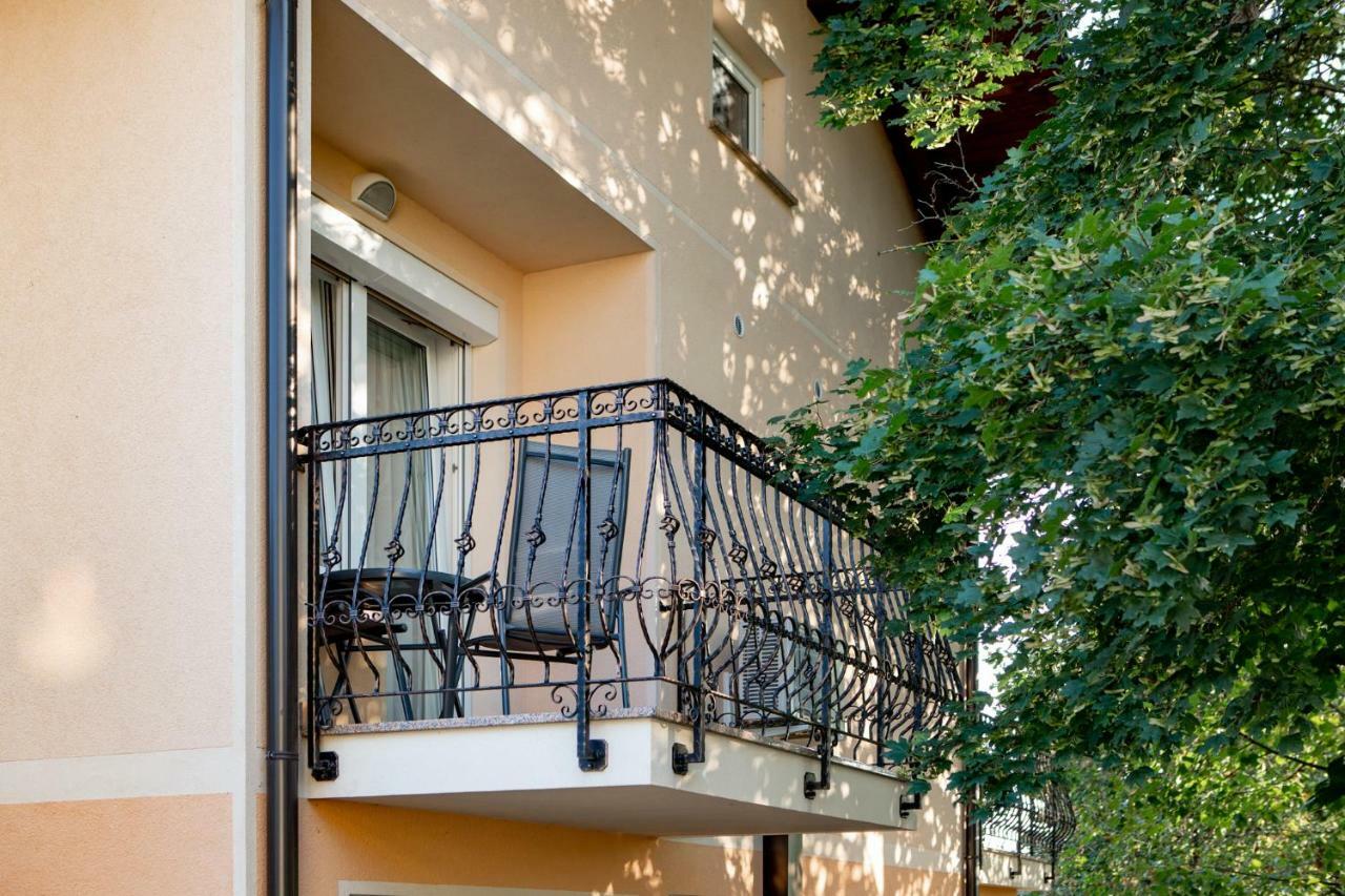 Rooms Sajina Podgrad  ภายนอก รูปภาพ